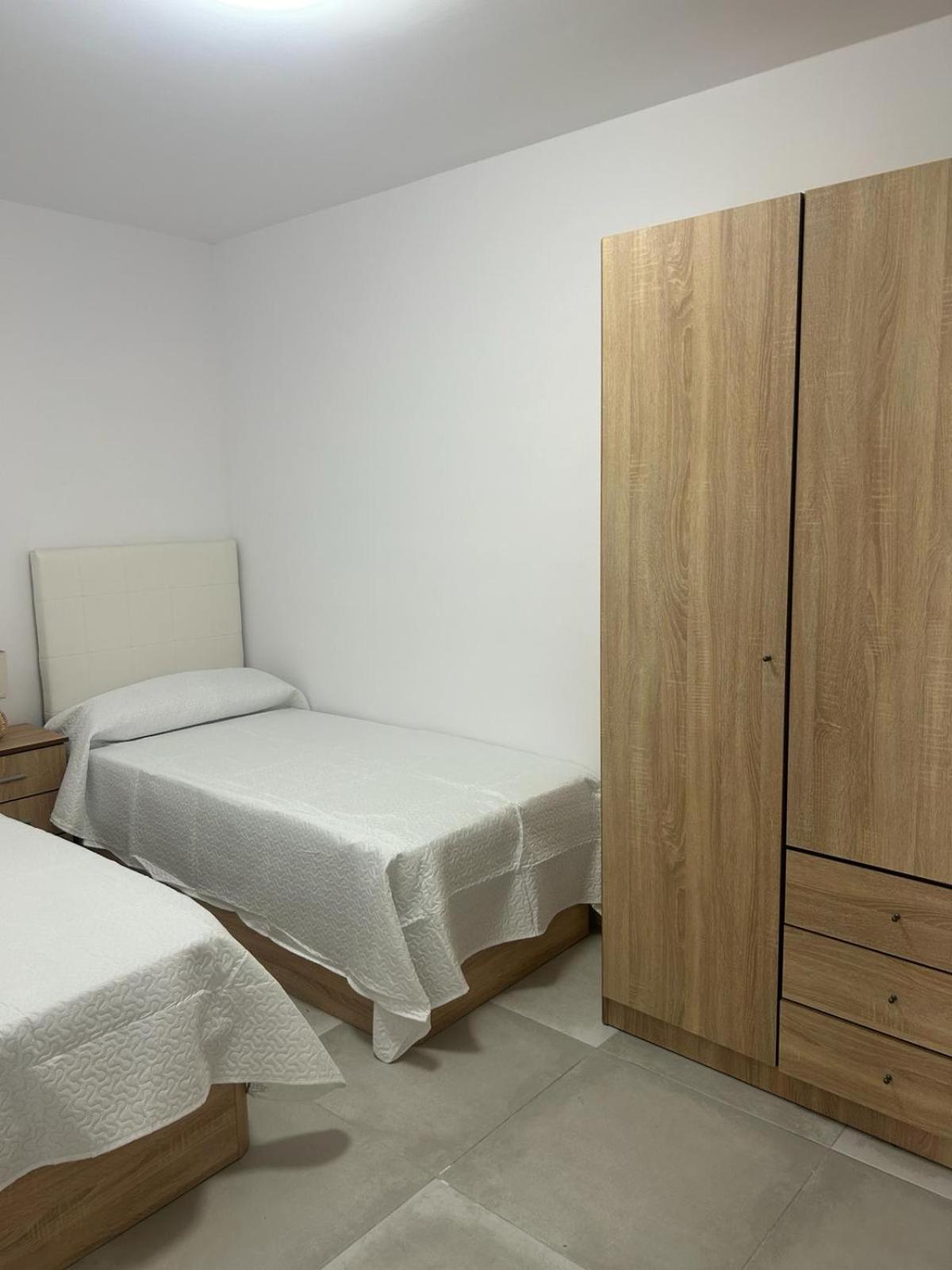 Apartamentos Milano Roquetas de Mar Luaran gambar